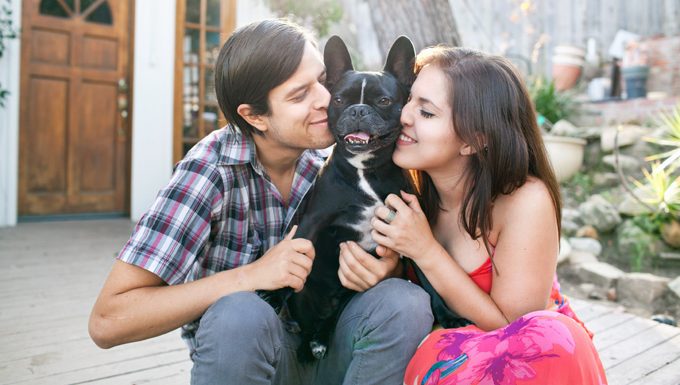 10 Dinge, die Sie über Dating mit einem Hundeliebhaber wissen sollten
