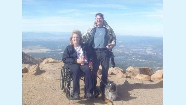Lee und Ehemann mit Merlot am Pikes Peak