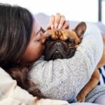 Unsicherer Bindungsstil im Zusammenhang mit einer stärkeren Beziehung zu Hunden