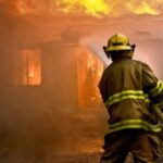 „Verdächtiger“ Hausbrand führt zum Tod einer Frau, vier Kindern und drei Hunden